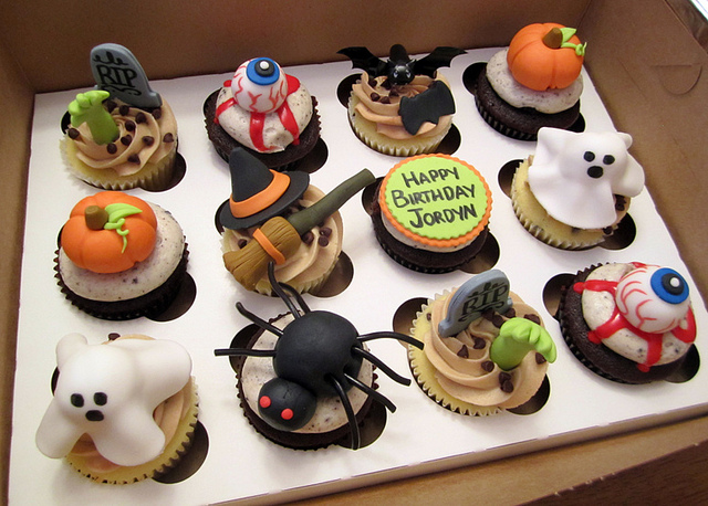 Halloween Birthday Cupcakes