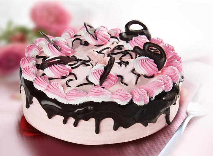 Ice Cream Cake