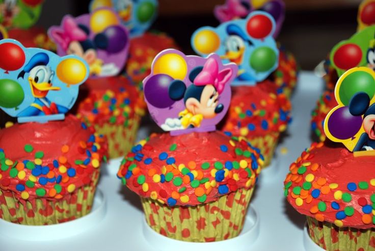 Mickey Mouse Clubhouse Cupcakes