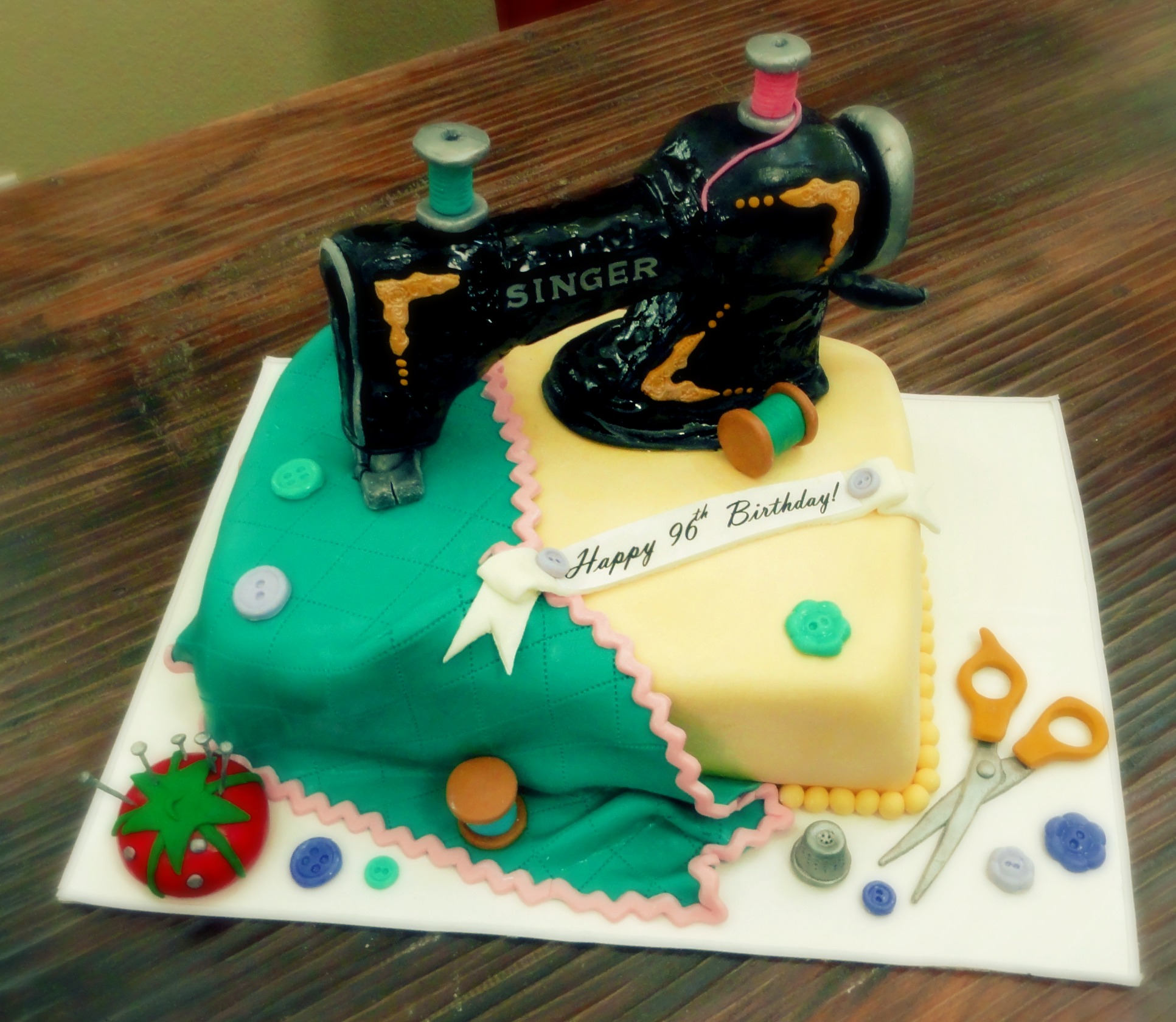 Sewing Machine Cake