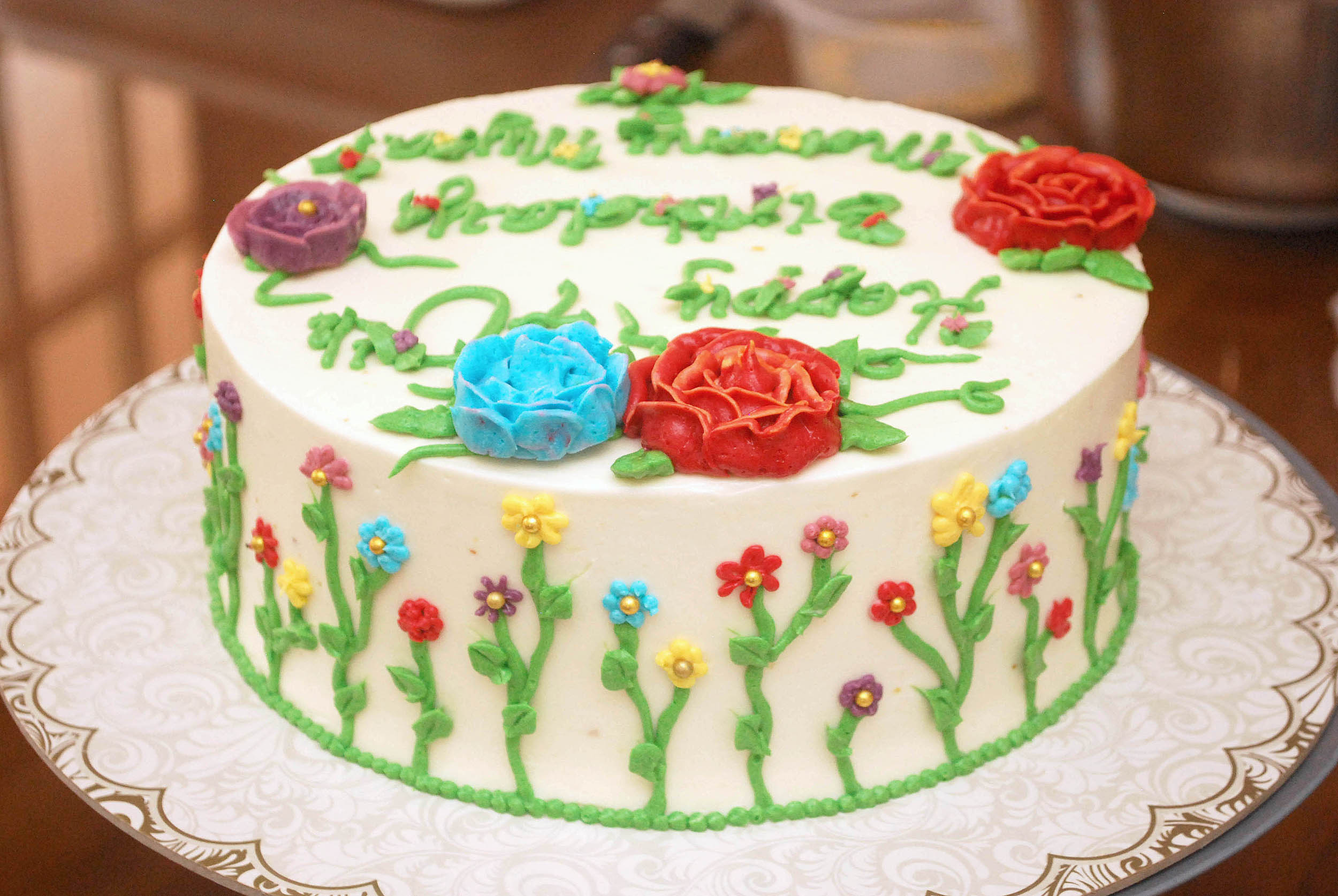 Simple Birthday Cake Decorating