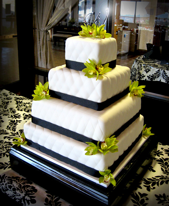 Square Quilted Wedding Cakes