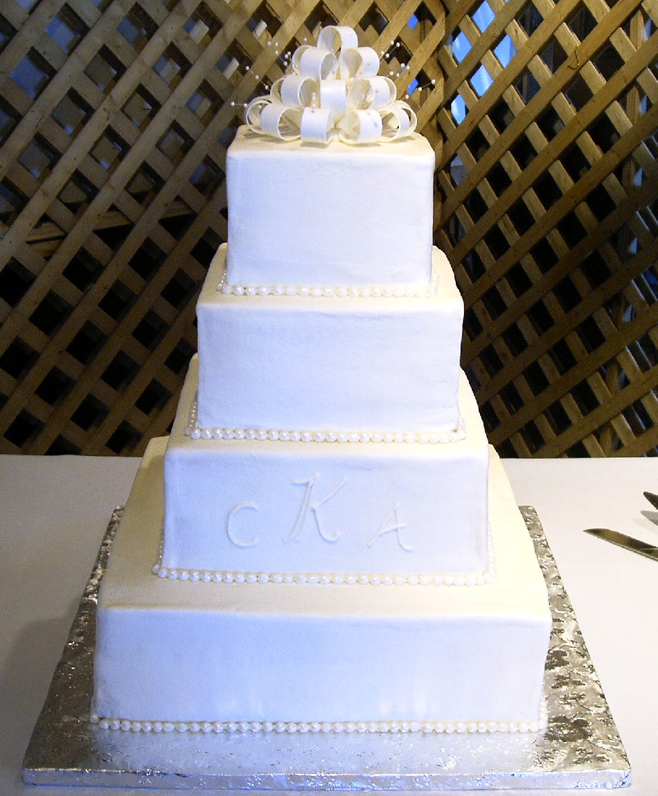 Square Wedding Cakes with Buttercream Icing