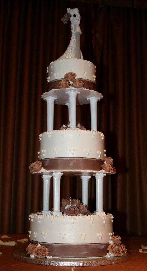 Wedding Cake Tier with Pillars