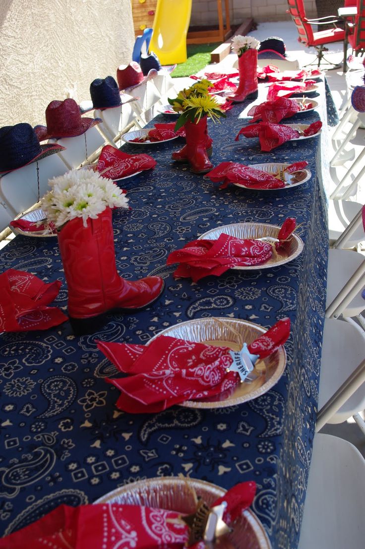 Western Party Table Setting