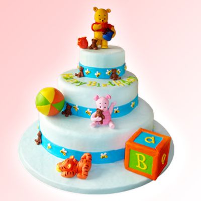 Winnie Pooh Baby Shower Cake