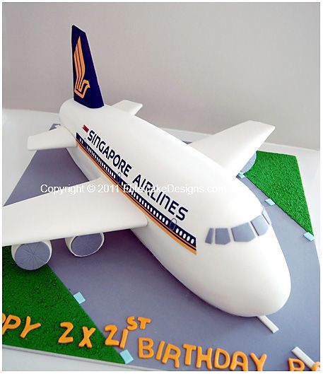 Airplane Birthday Cake Design