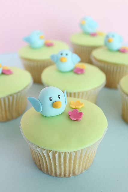 Cute Bird Cupcakes