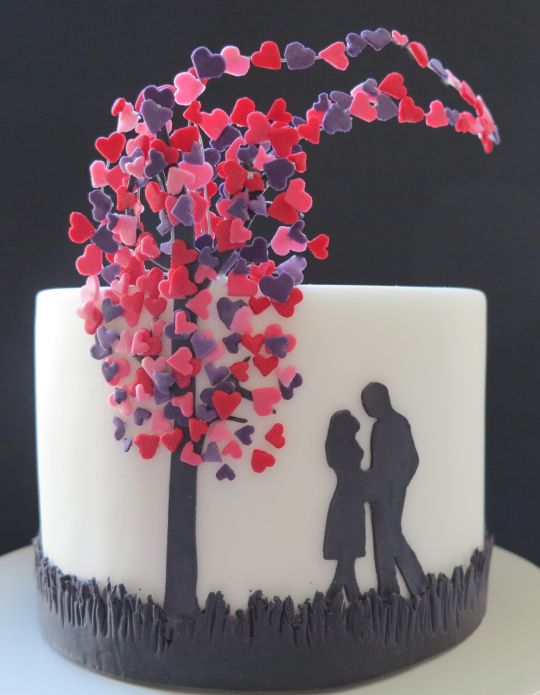 Engagement Cake with Silhouette