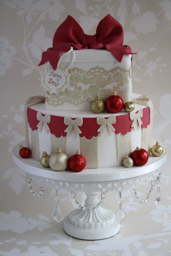 Family Christmas Cake