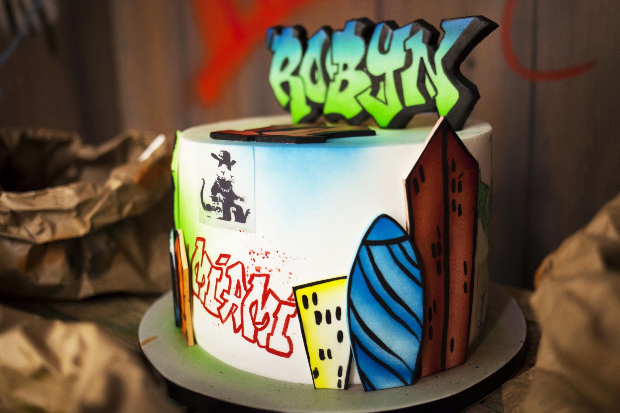 10 Photos of Graffiti Art Birthday Cakes