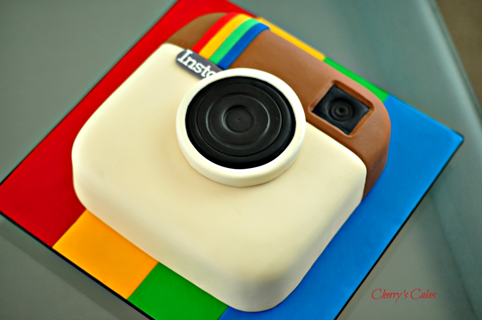 6 Photos of Instagram Birthday Cakes