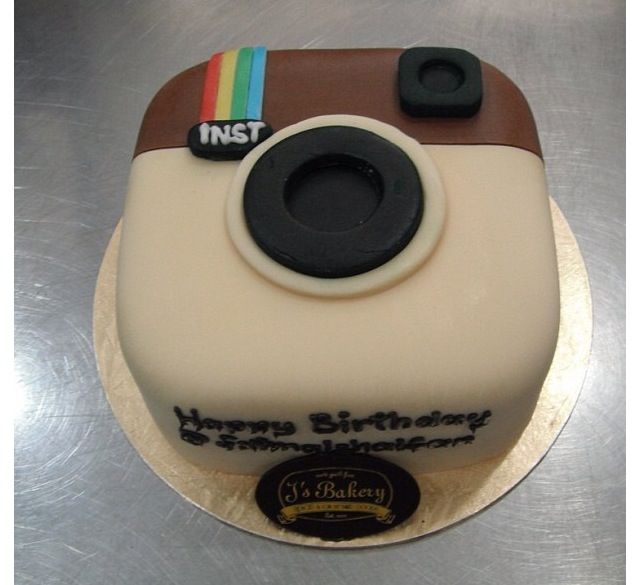 Instagram Cake