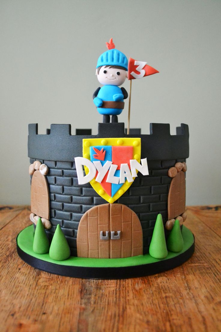 Knights Castle Birthday Cake