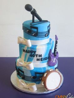 Microphone Birthday Cake