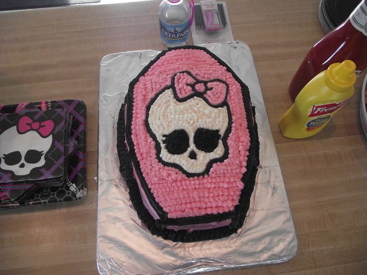 Monster High Print Sheet Cake