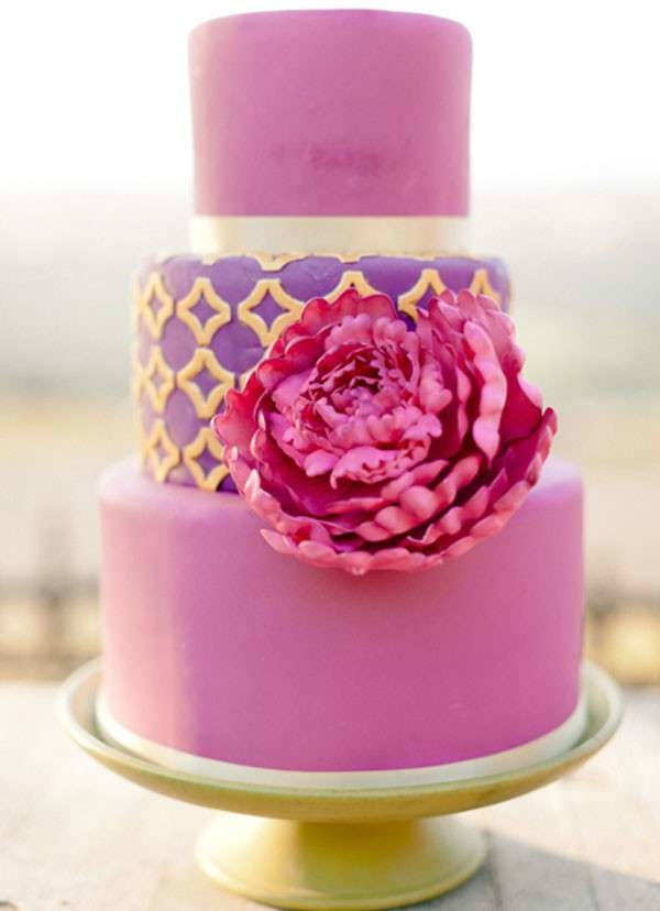 10 Photos of Hot Pink And Purple Birthday Cakes