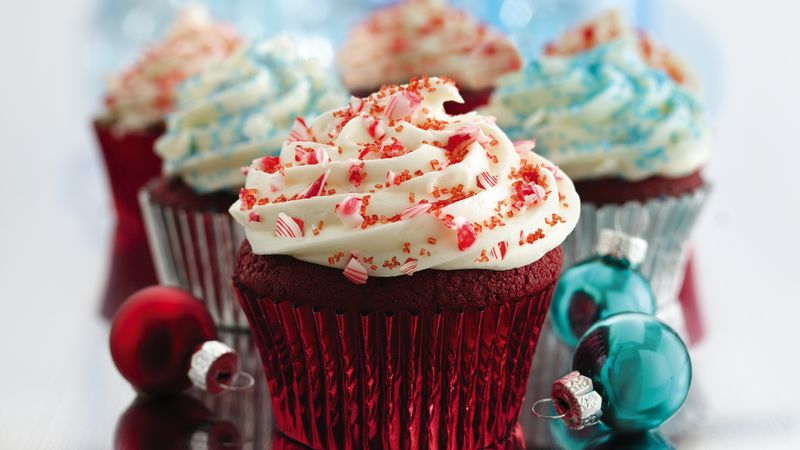 Red Velvet Cupcakes with Cream Cheese Filling