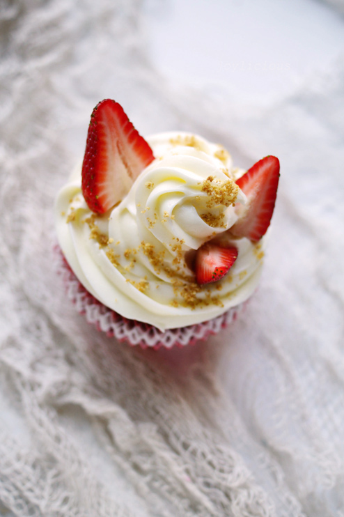 Strawberry Cheesecake Cupcakes Recipe