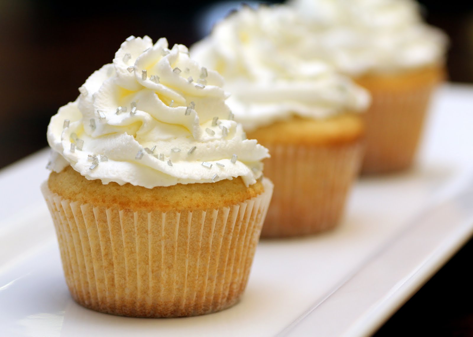 6 Photos of Cupcakes With Whipped Cream Frosting