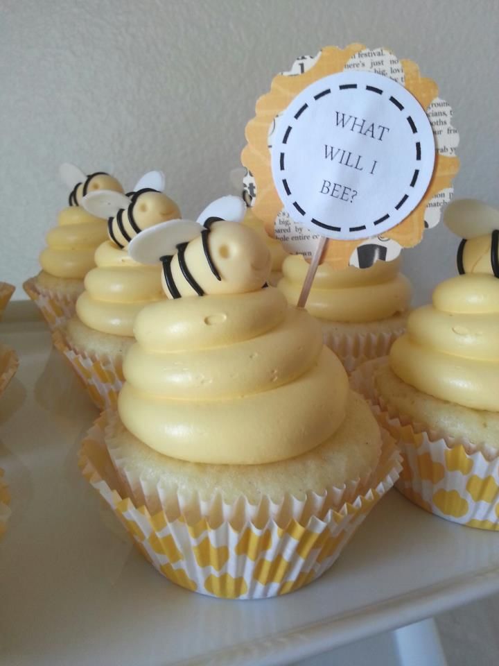 Bumble Bee Gender Reveal Cupcakes