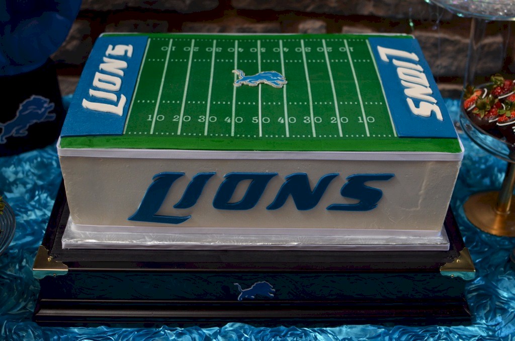 Detroit Lions Football Field Cake