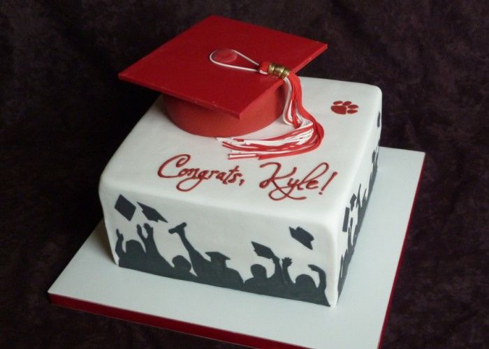 High School Graduation Cake Ideas