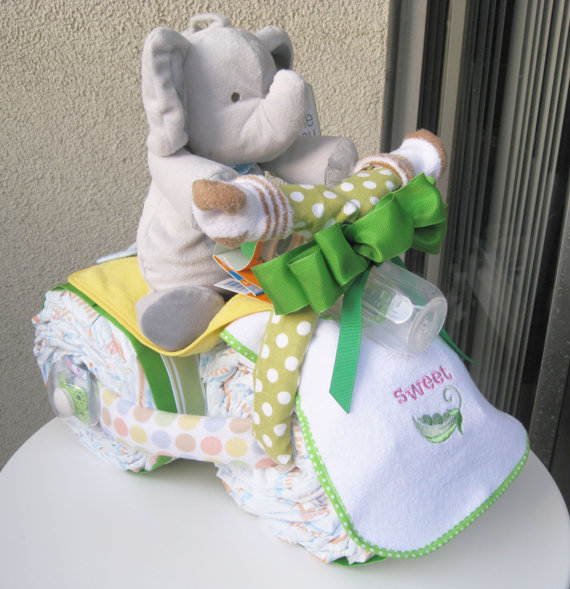 Jungle Theme Diaper Cake Animals