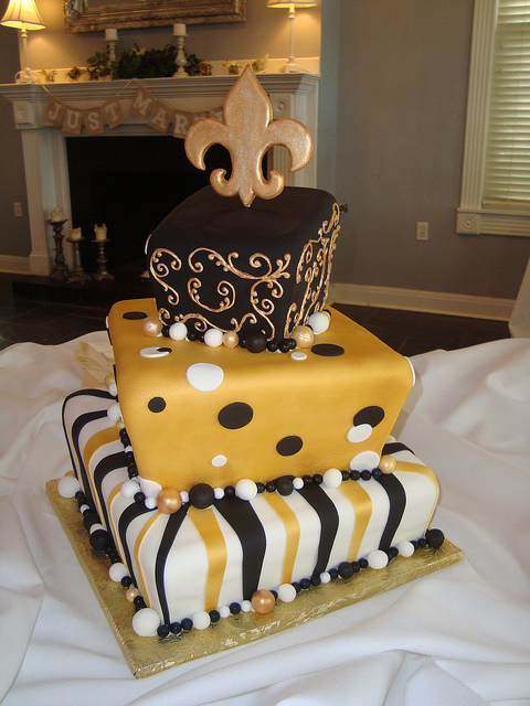 New Orleans Saints Cake