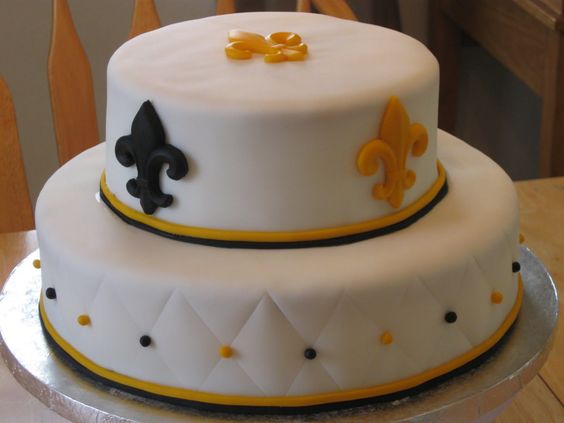 New Orleans Saints Cake