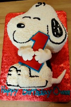 Snoopy Birthday Cake