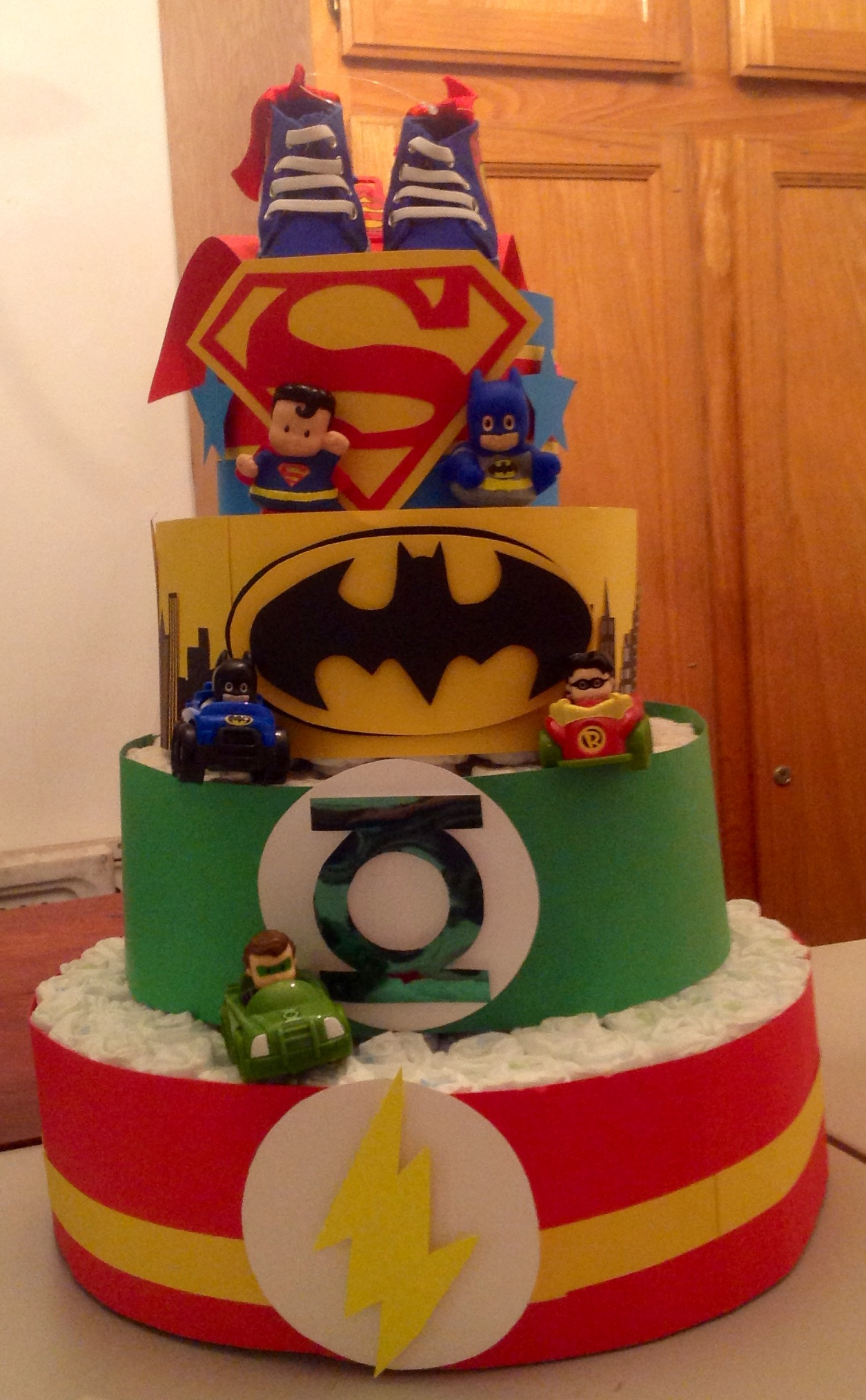 13 Photos of Super Hero Diaper Cakes Baby