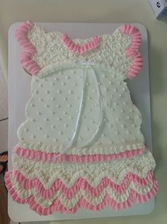 Baby Shower Pull Apart Cupcake Cake