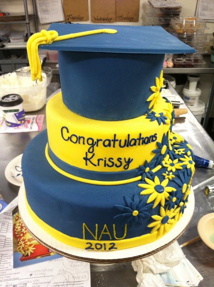 9 Graduation Cakes Blue And Gold Photo Blue And Gold Graduation