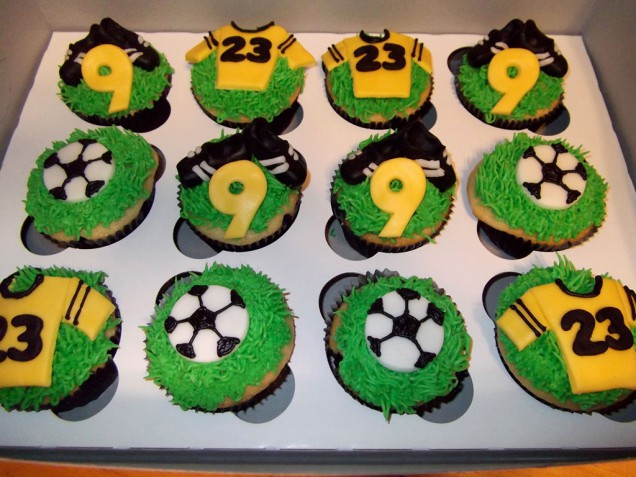 Cupcake Birthday Cake Soccer