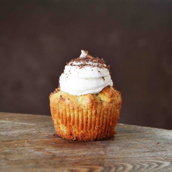 Cupcakes W Peanut Butter Banana Frosting