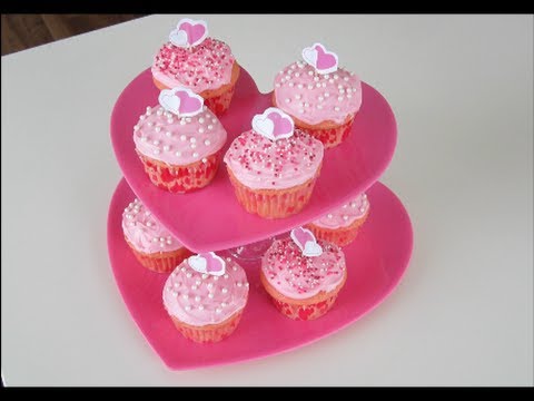 DIY Cupcake Stand