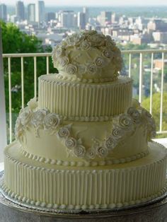 Edgar's Bakery Wedding Cakes