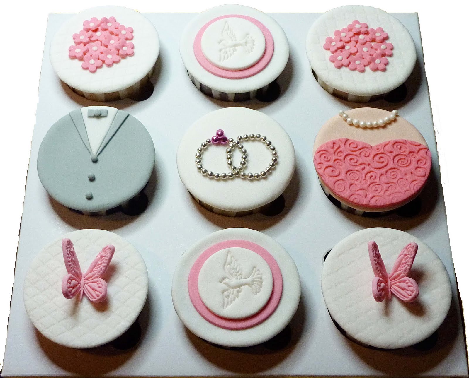 Engagement Cake Cupcakes