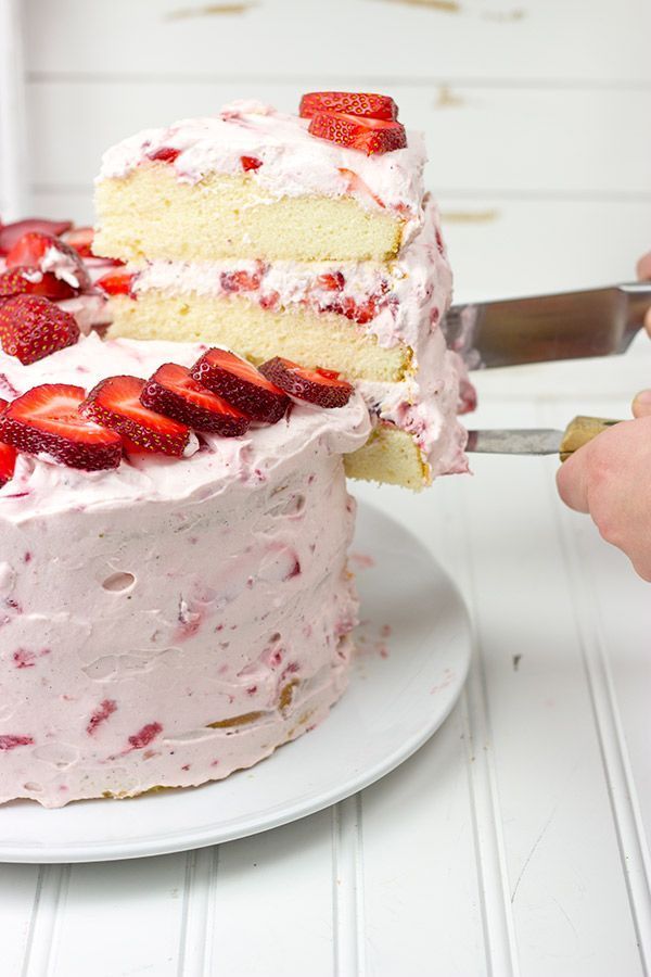 9 Photos of Homestyle Cakes With Strawberry Whipped Cream