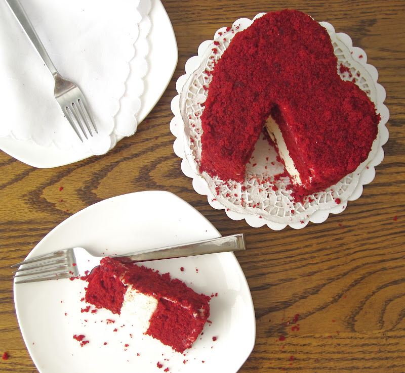 Heart Shaped Red Velvet Cake Cheesecake