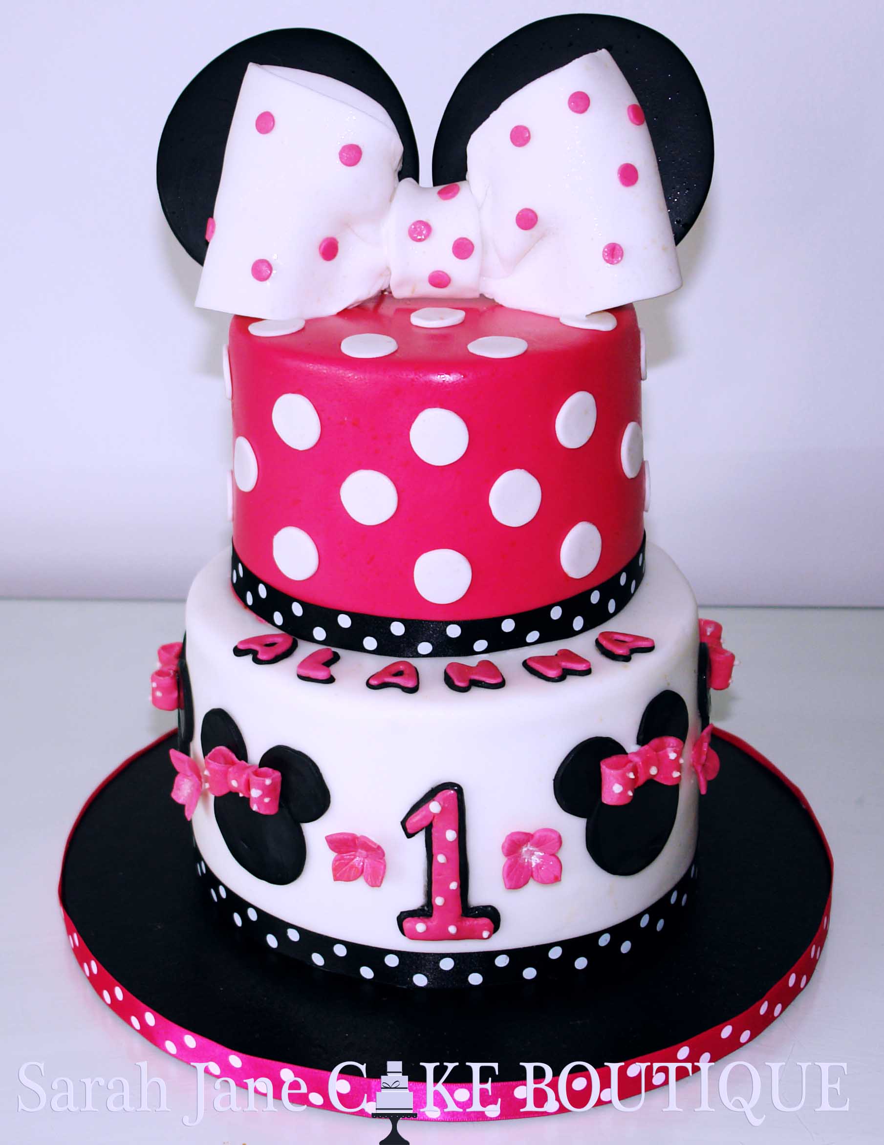 8 Photos of Cartoon Mini Mouse Birthday Cakes