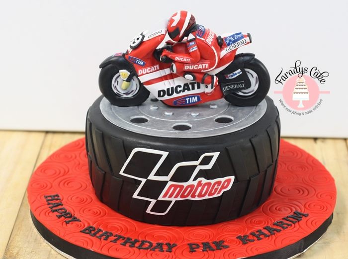 Motorcycle Racing Birthday Cake