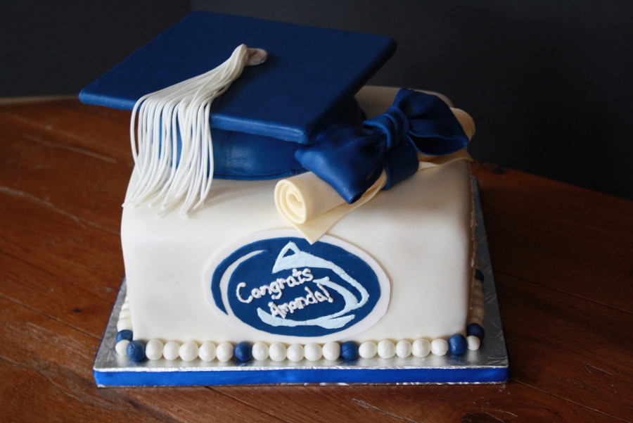 Penn State Graduation Cake