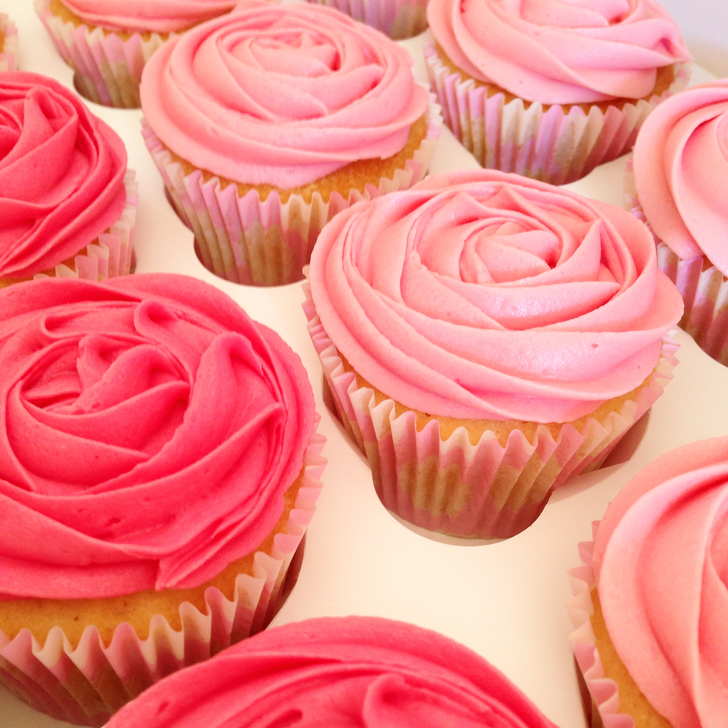 10 Photos of Pink Ombre Buttercream Cupcakes