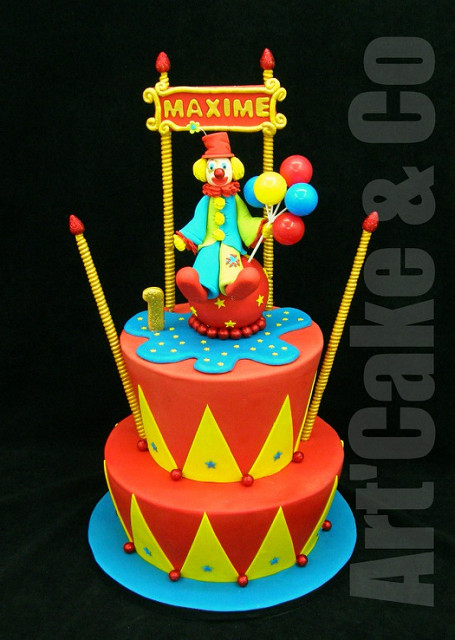 Scary Clown Cake