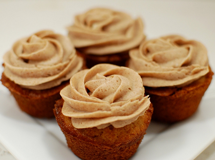 Snickerdoodle Cupcakes