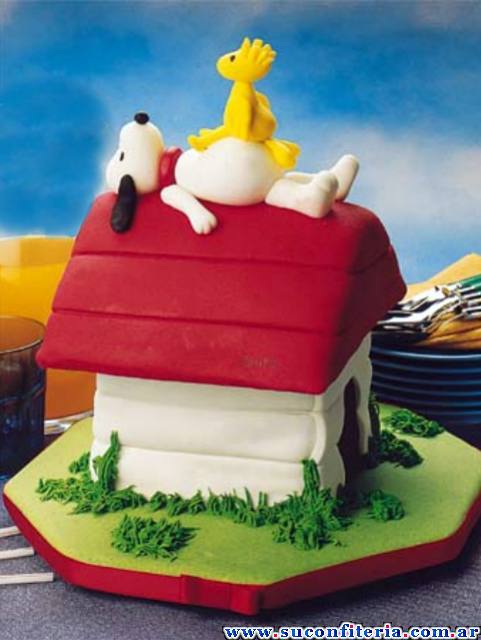 Snoopy Cake