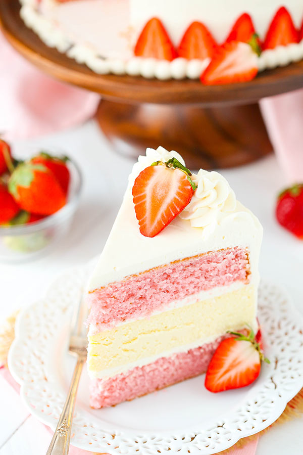 Strawberries and Cream Cheesecake Cake