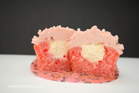 Strawberry Cheesecake Cupcakes